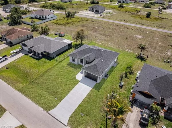 Lehigh Acres, FL 33974,468 Paddock ST