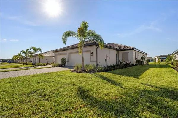19573 Hinkley DR, Estero, FL 33928