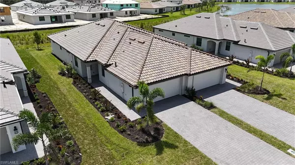 Estero, FL 33928,19613 Hinkley DR