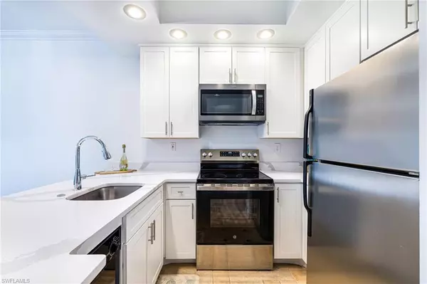 Naples, FL 34105,3320 Olympic DR #125