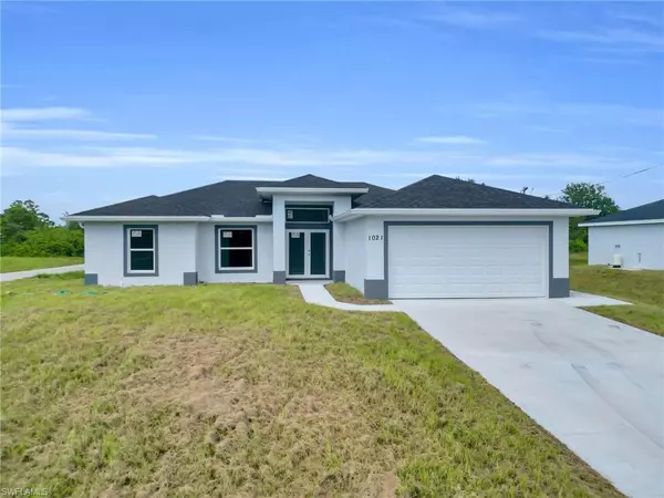 1021 Pilgrim ST E, Lehigh Acres, FL 33974