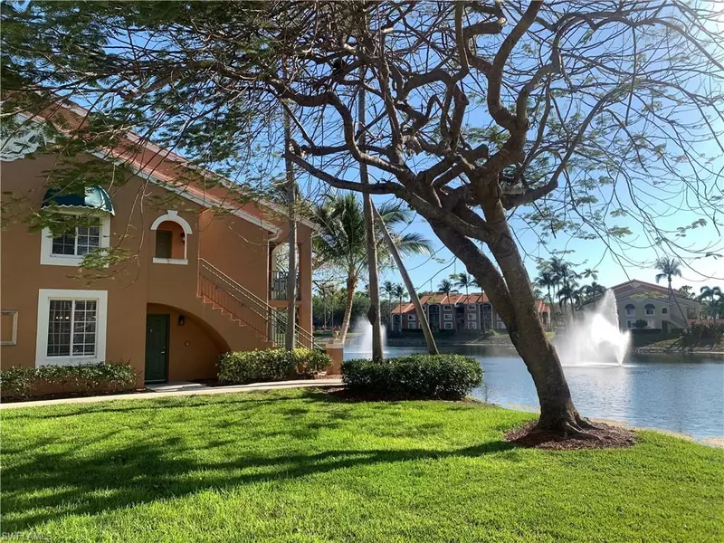 1275 Wildwood Lakes BLVD #2-108, Naples, FL 34104
