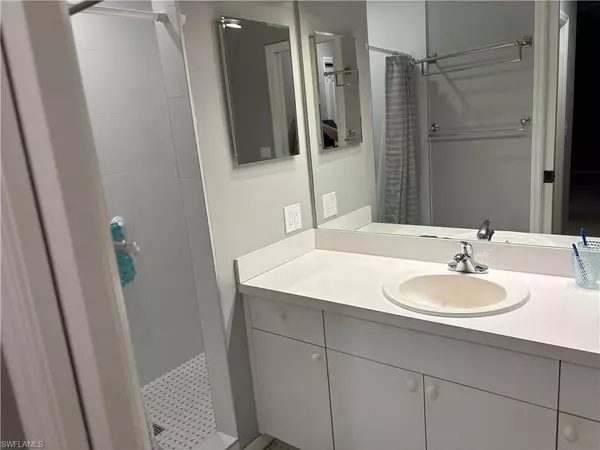 Naples, FL 34112,7605 Arbor Lakes CT #532