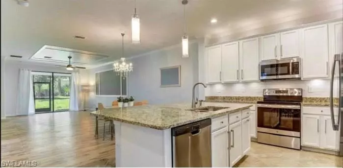 Naples, FL 34120,9192 Glenforest DR