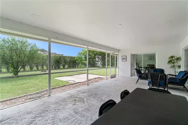 Naples, FL 34110,96 Wickliffe DR