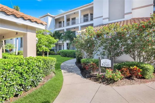 Naples, FL 34120,8241 Parkstone PL #203