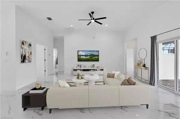 Naples, FL 34114,18716 ENSENADA DR