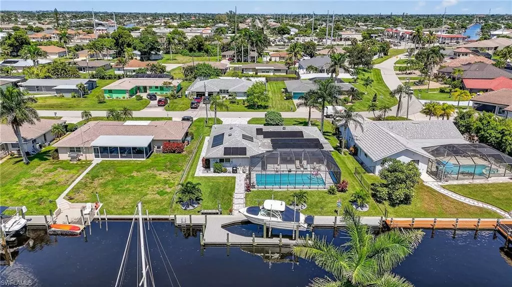 126 SW 49th ST, Cape Coral, FL 33914