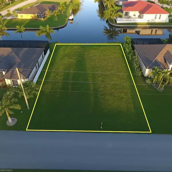 1429 SE 4th PL, Cape Coral, FL 33990