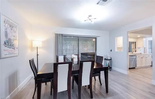 Naples, FL 34112,104 Picardy CT