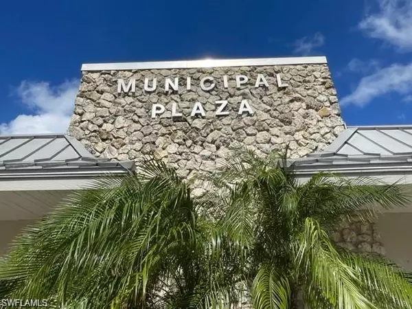 1013 5th AVE N #A2, Naples, FL 34102