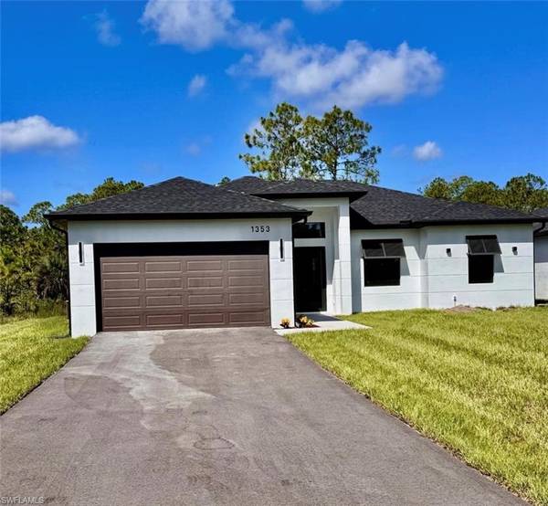 1353 EVERGLADES BLVD N, Naples, FL 34120