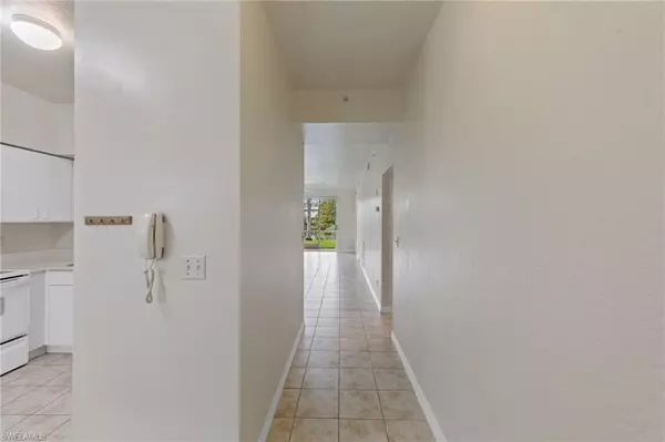 Naples, FL 34109,3250 Cypress Glen WAY #406