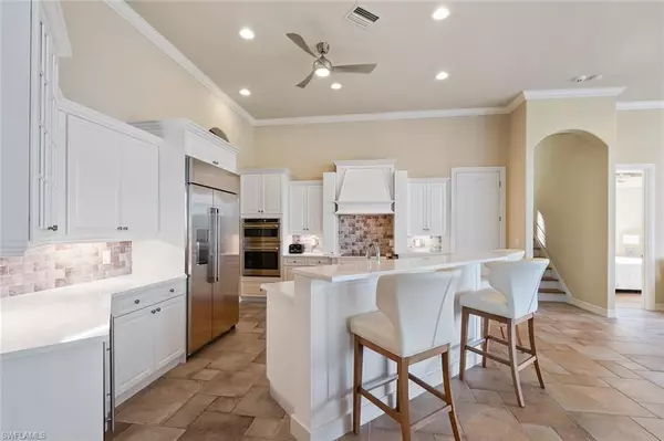 Naples, FL 34102,1400 Jewel Box AVE
