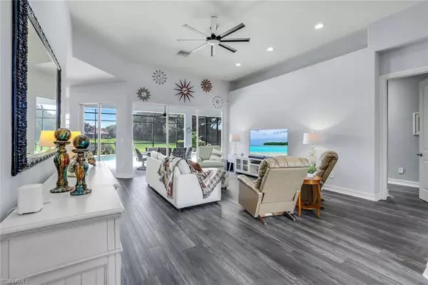 Naples, FL 34113,6062 Divot CT