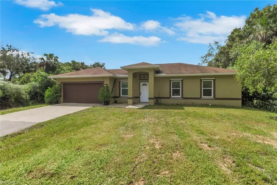 4310 28th AVE SE, Naples, FL 34117