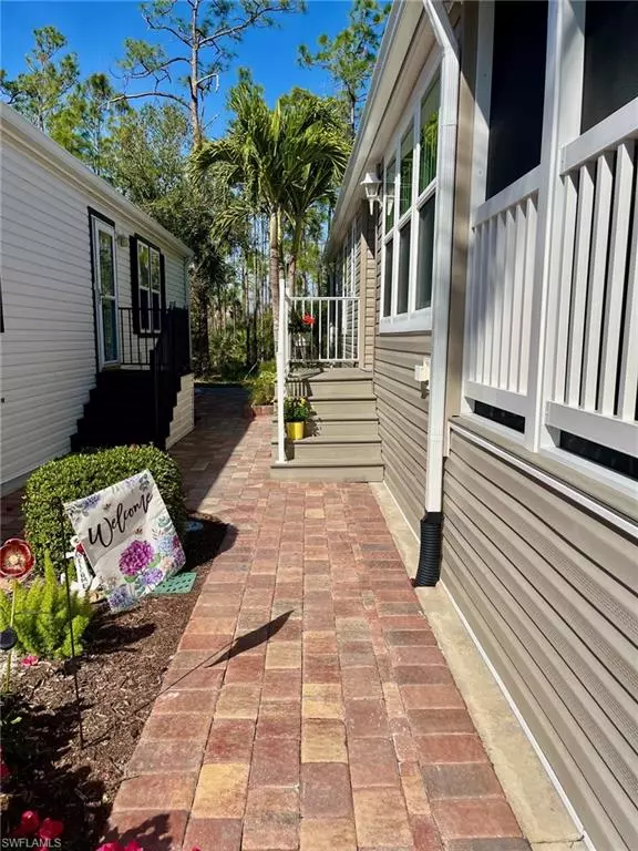 Naples, FL 34114,1316 Diamond Lake CIR