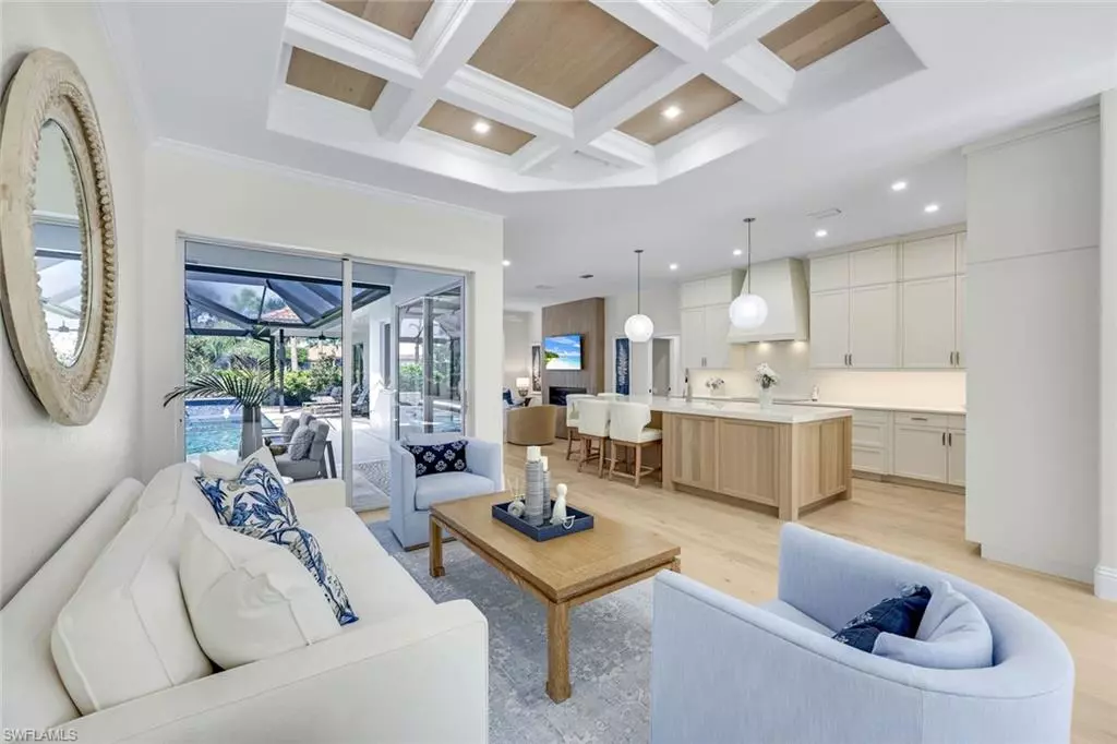 Naples, FL 34110,237 Charleston CT