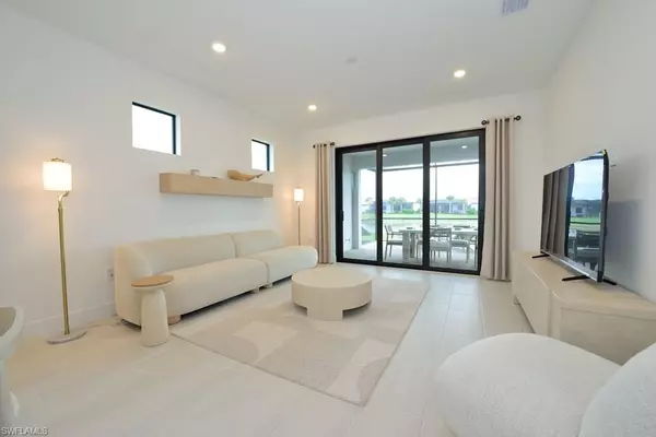 Naples, FL 34120,1904 Sierra CT