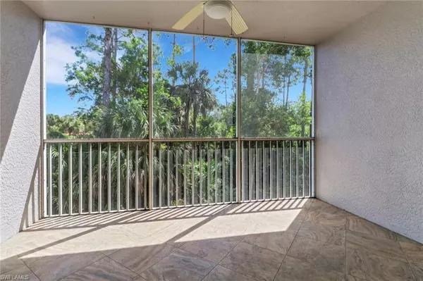 Naples, FL 34104,7819 Regal Heron CIR #203