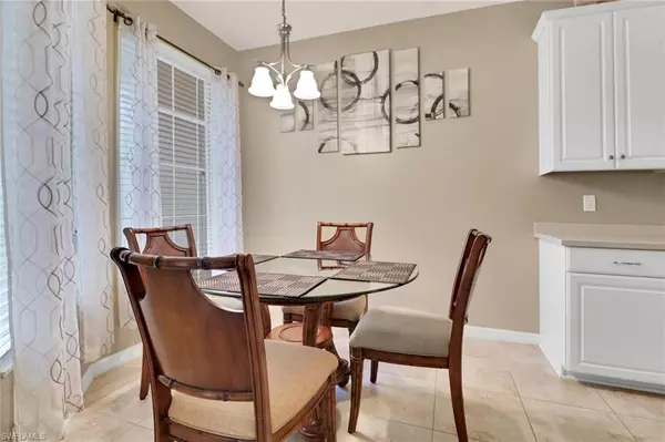 Fort Myers, FL 33919,9941 Periwinkle Preserve LN #104