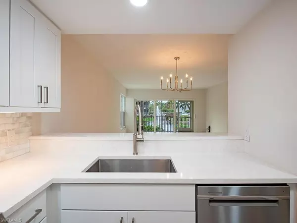 Naples, FL 34108,6371 Pelican Bay BLVD #N3