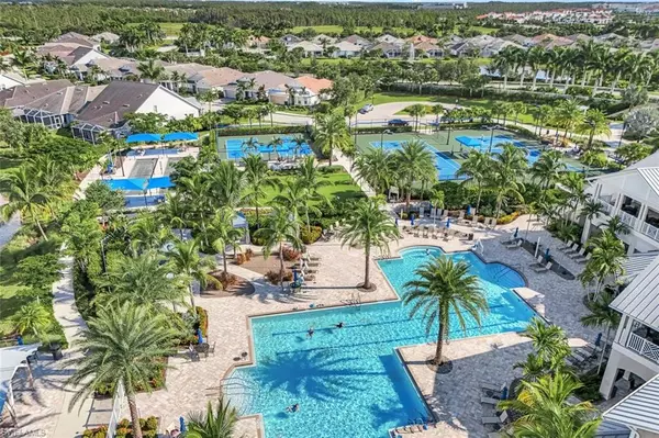 Estero, FL 33928,20031 Siesta Key CT