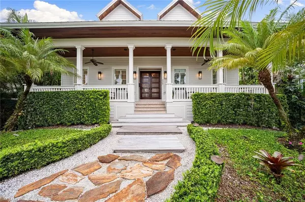 429 14th AVE S, Naples, FL 34102