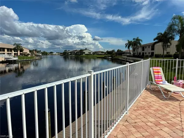 3703 SE 10th AVE #7, Cape Coral, FL 33904