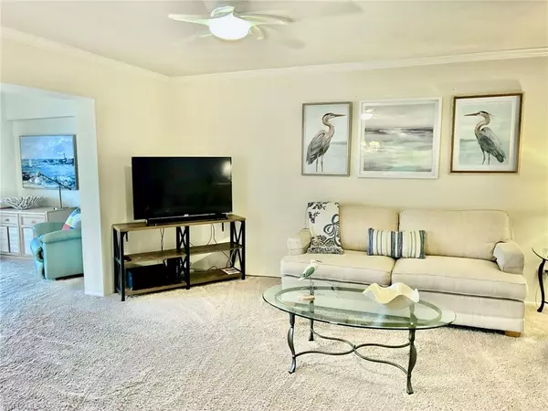 Cape Coral, FL 33904,3703 SE 10th AVE #7