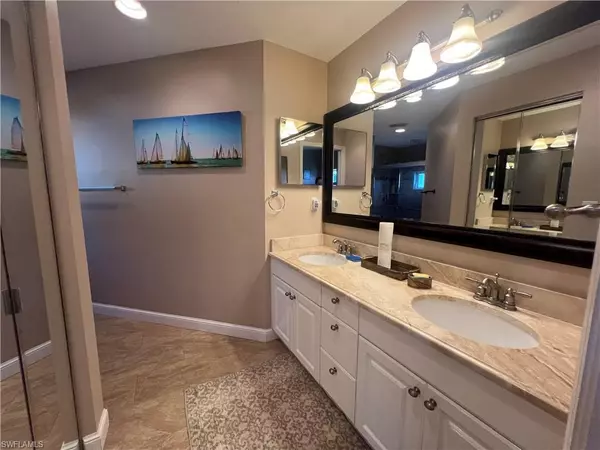 Naples, FL 34104,975 Partridge CIR #202