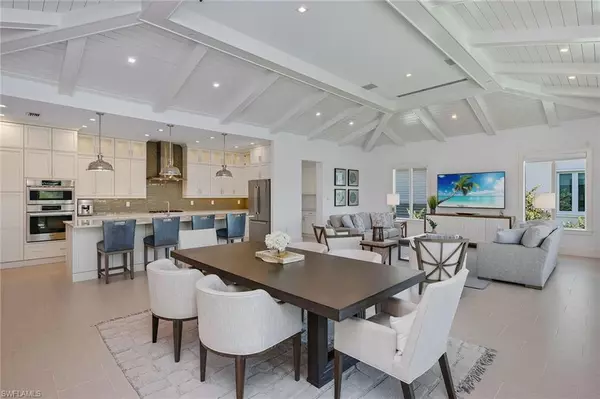 Naples, FL 34114,3290 Dorado LN #201
