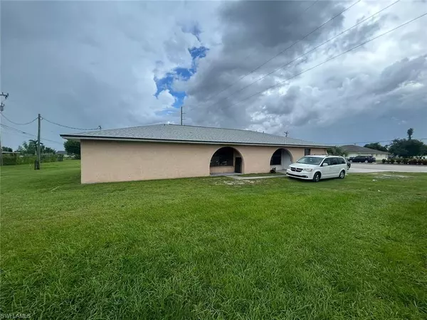 3004 Santa Barbara BLVD #A, Cape Coral, FL 33914