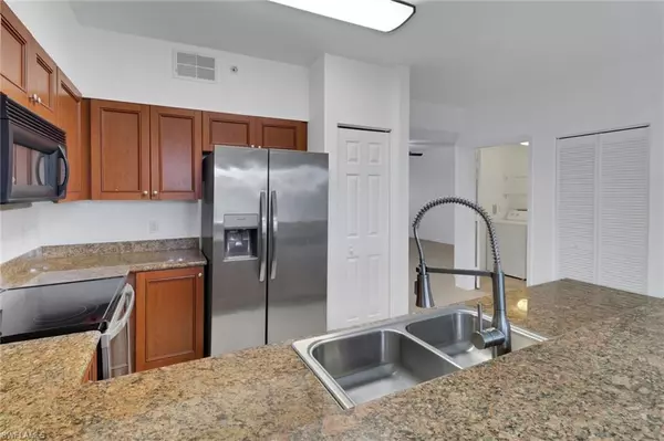 Estero, FL 33928,20131 Estero Gardens CIR #205