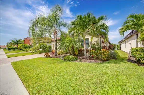 Naples, FL 34113,1602 Santiago CIR