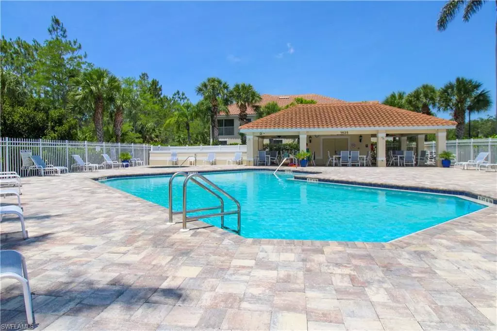Naples, FL 34105,1415 Tiffany LN #1306