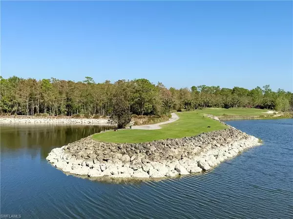 8555 Naples Heritage DR #238, Naples, FL 34112