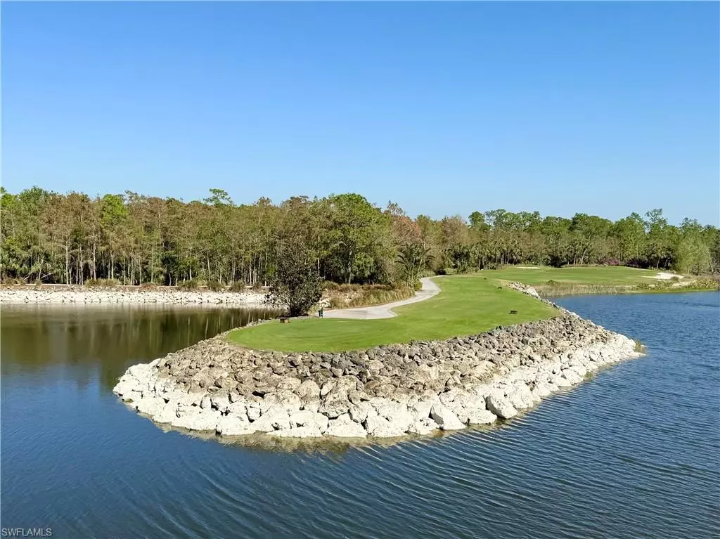 Naples, FL 34112,8555 Naples Heritage DR #238