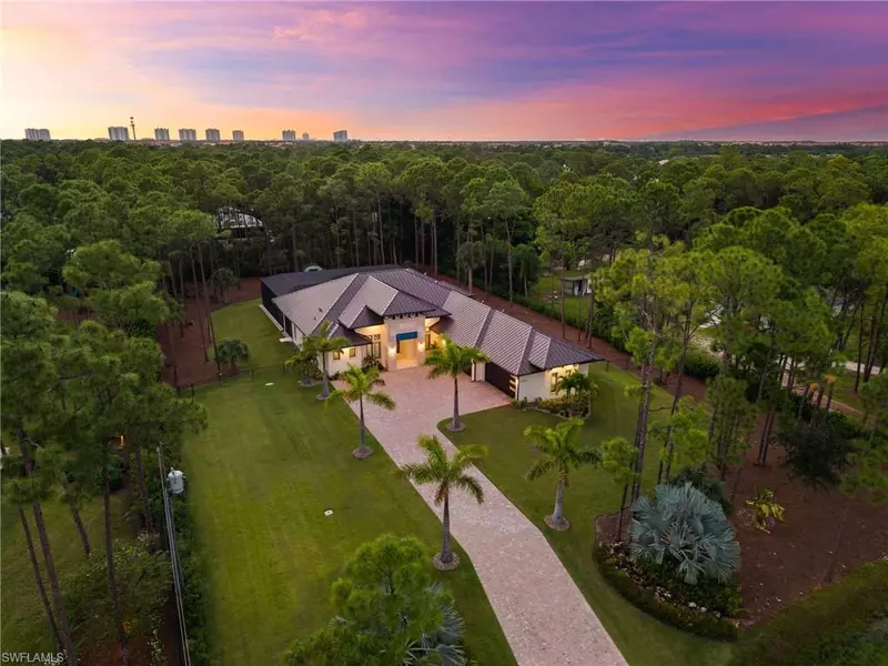 24100 Dietz DR, Bonita Springs, FL 34135