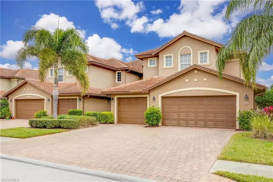 6630 Alden Woods CIR #201, Naples, FL 34113