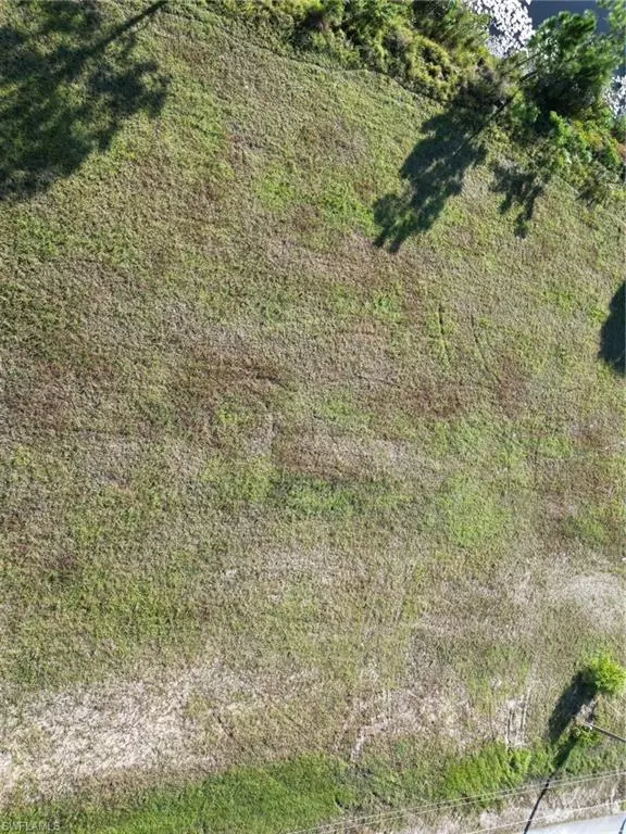 Cape Coral, FL 33909,3745 NE 14th PL