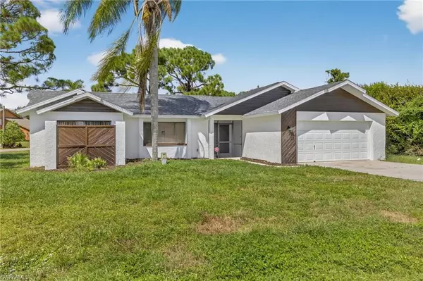 Fort Myers, FL 33967,18294 Lee RD