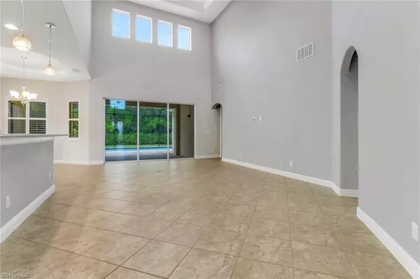 Naples, FL 34112,7787 Martino CIR