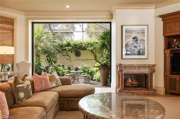 Naples, FL 34110,15167 Brolio LN