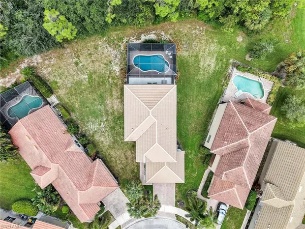 Naples, FL 34119,1380 Areca CV