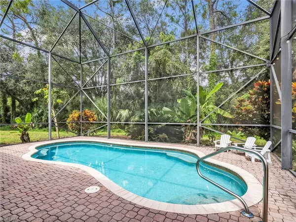 Naples, FL 34119,1380 Areca CV