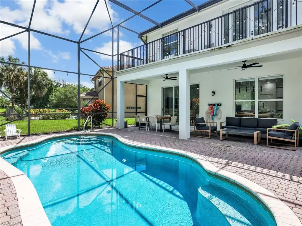 Naples, FL 34119,1380 Areca CV