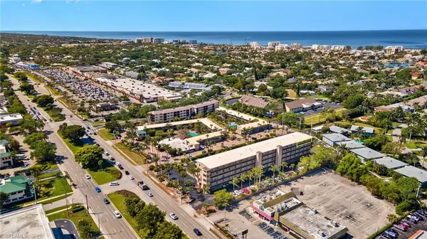 Naples, FL 34103,2335 Tamiami TRL N #509 & 510