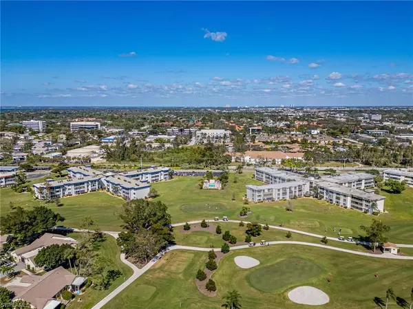 1724 Pine Valley DR #204, Fort Myers, FL 33907