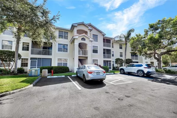 Naples, FL 34109,4630 Saint Croix LN #831